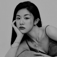 naila close (@naicntx) 's Twitter Profile
