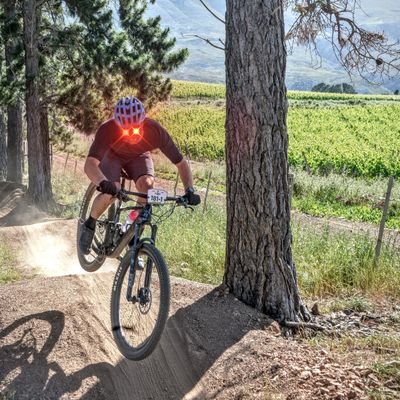 Reluctant Tweeter | Freelance Writer/Editor/Content Creator | Bikes, Hikes, Craft Beer, Dogs, Surfing & Podcasts