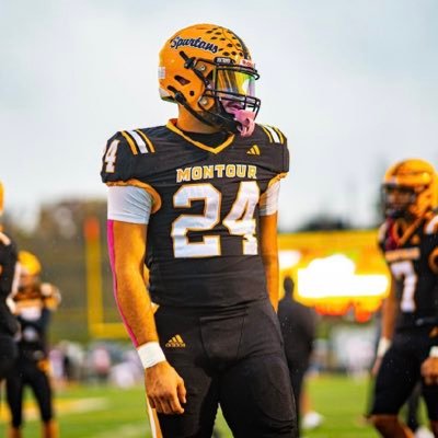 Montour HS c/o 25 🏈TE/LB/LS/6’2/225 🏀PG/SF || 📚GPA 3.6 || email: kplatz2006@gmail.com || cell: 330-464-2109 ||