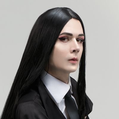 Born, live, study, work, craft.
Gender: transistor ⎉ p-n-p/n-p-n.