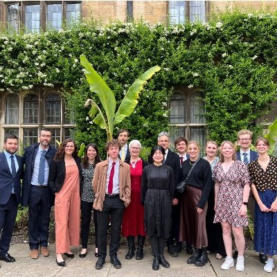 Rhizosphere Lab at Oxford Department of Biology, led by Prof Phil Poole. Focusing on nitrogen fixation, molecular tools and the soil microbiome