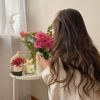 SunFlow3rr__'s profile picture. Free soul 💫 Just Pouring My Heart Out