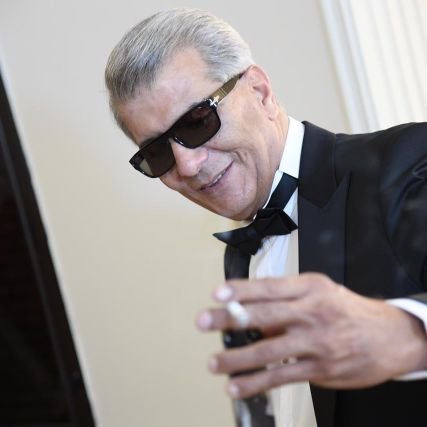 Eliecherfane1's profile picture. 