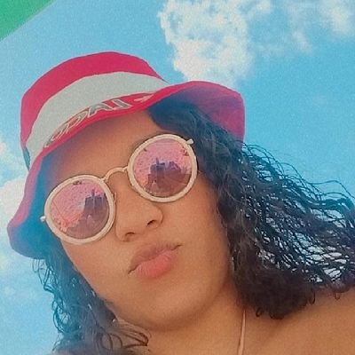 Metade De Mim é Fé..e Outra Metade e Axé .😍🤗🙅🏽♂
♡Mamãe Da Aléxia Lara♡ É D'Oxum.. 🎵 Filha Das Águas🌻 Flamenguista⭕⚫ Portelense🏳💃 Virginiana♍