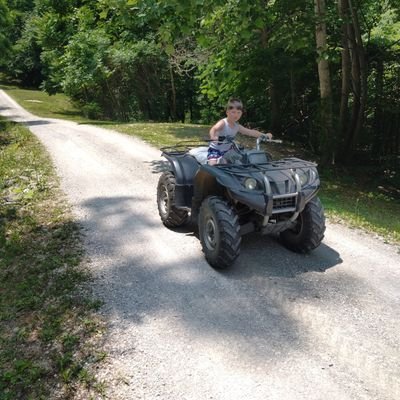 EthanEvans2313's profile picture. 