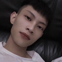 曾 (@a8857487) 's Twitter Profile