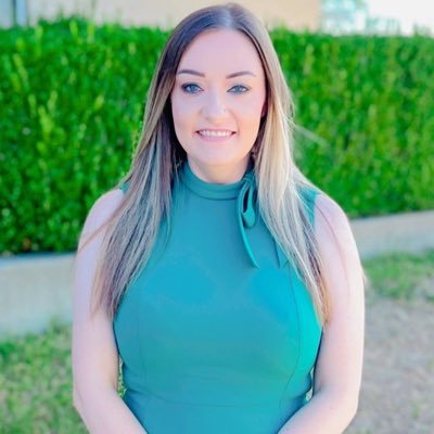 cupaspontaneity's profile picture. 'To live is the rarest thing in the world. Most people exist, that is all.' -Oscar Wilde