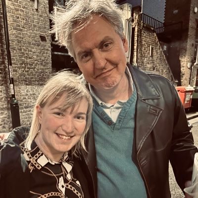 Fan account for talented Bob Barrett played sacha levy in the BBC soap @BBCHolbycity 🏥🩺🥼 met Bob 7 times 6 times at elstree once in theatre 🥰#byeholbycity