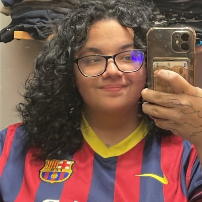 estaba poniendo una bio guay pero escribiéndola se me salió un dedo y pensé que esto era mejor