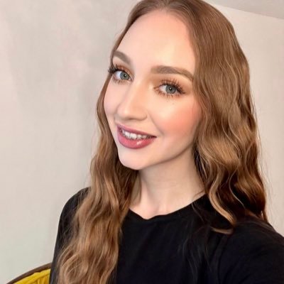 AlyssaBailey_'s profile picture. Learner of things. Avid reader.