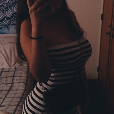 bestiedomarega's profile picture. 