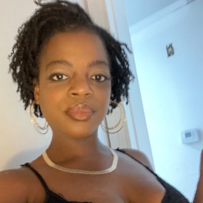 Spoiled Empress. Tech Baddie. I'm just trying to do my best out here & love MY life