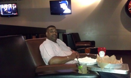 johnj930's profile picture. 