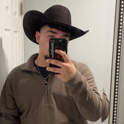 burgoss__'s profile picture. 