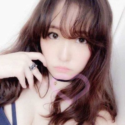 感度よすぎてすぐ気持ちよくなっちゃうわたし♡
優しい人なら年齢とか関係ないんで えっち友達なってくれる方仲良くしてください(*´▽｀*)
私のこと少しでも気になってくれたらDMください💐