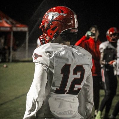 Middle creek High school football |QB class of 2024| 6’0 190 lbs|4.0 GPA|📲 9194557372|Gmail nathanhuffy07@gmail.com| coach- @coachjacobs40