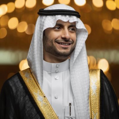 الليل ما سر القلوب بـ شي طاب السهر ماطابت آوجاعي
