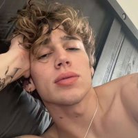 arth (@tucatayye) 's Twitter Profile