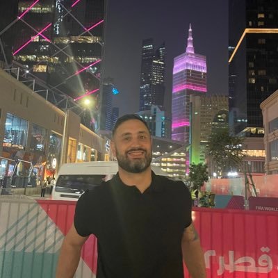 ricondg's profile picture. Papá, hincha del rojo y abogado.