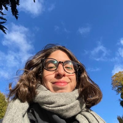 Magallánica - Abogada UC - @JDCdeChile - típico ser en la ruta del tentempié