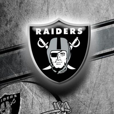 theVIPERPAULIE's profile picture. 34 RN4L🏴‍☠️