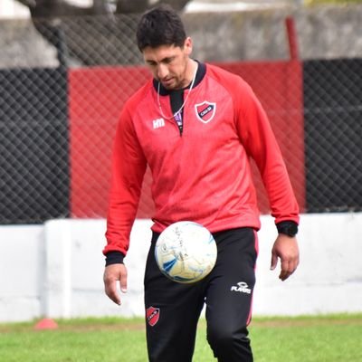 Pre. Físico de Fútbol, U Alvarez, San Martin SJ AFA, Inf. Newell's Old Boys AFA, R. Garcilaso Perú - S. Huancayo Perú - C.Atlético Acebal - A. Sullana Perú