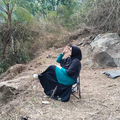lela_lsr's profile picture. Berusaha, berdoa, berserah diri kembalikan seglanya hanya pada اَللّهُ