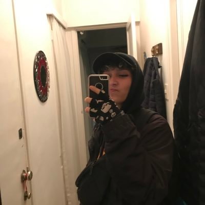 atrgustina's profile picture. soy mujer no falopera
