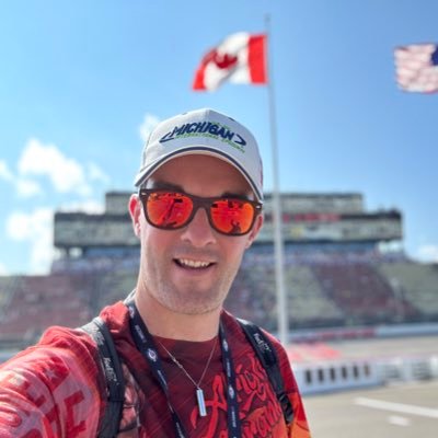 Hubby, girl Dad, sports fan - go fast, turn left 🤘🏼 Opinions are my own 🇨🇦