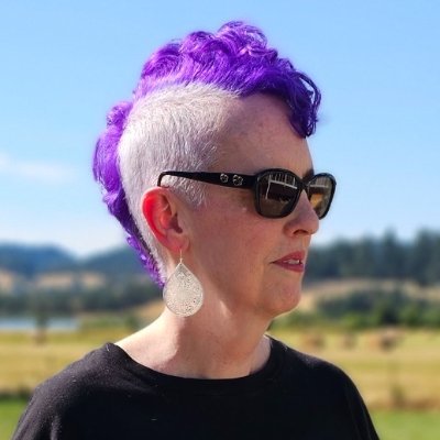 Living in Rural Oregon | Food Safety and Preservation Specialist | Twitch Partner | Come join me on Twitch! Business Inquiries Only - kehnaratv@gmail.com