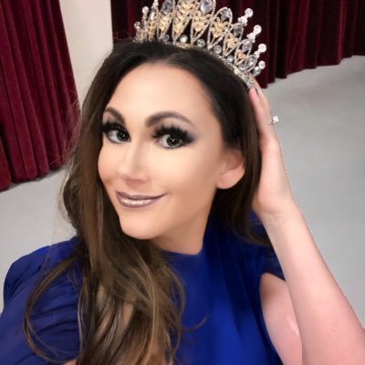 Pro Wrestling Manager, Former Amateur Freestyle Wrestler, Pageant Queen, Artist, #TNAQueen #TNAWrestling Tweeter. #CanadianRoyalty SERIOUS INQ ONLY-DM