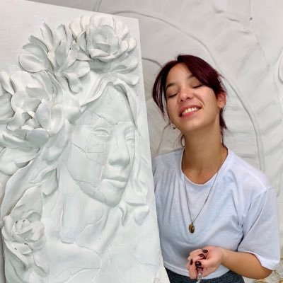 Bell83949579's profile picture. Plaster art. Drywall art sculpture artist 😊 Trabajo de arte y manualidades con Yeso. Joint compound. #art #artwork #arte #crafts #plasterart #cuba Youtuber 😉