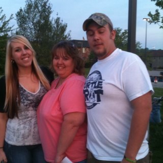 bashful454's profile picture. 