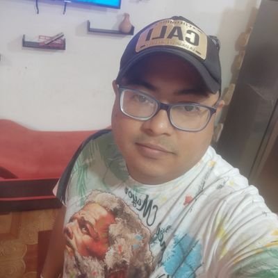 Wiledu8's profile picture. Emelexista.... Salsero .. el muerto al hoyo y el vivo al baile....