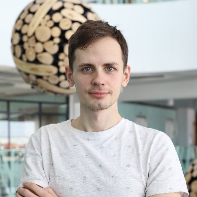 iOS Dev 📱 | Computer Vision 💻. Liquid Video Player ▶️ (https://t.co/zkgdSrzmWc), 200$ MRR. #buildinpublic