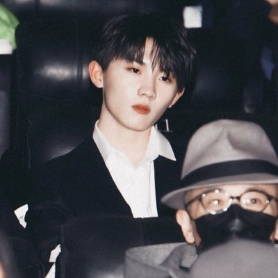 xiny1065606's profile picture. 我做嘉祺的狗，耀文做我的狗