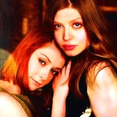 I love
Alyson Hannigan
Sarah Michelle Gellar
Amber Benson