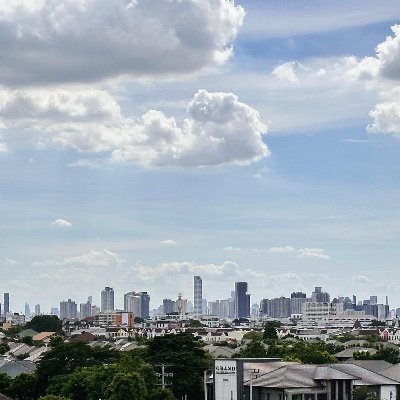 moaning1999's profile picture. Ordinary Person in the Extraordinary world