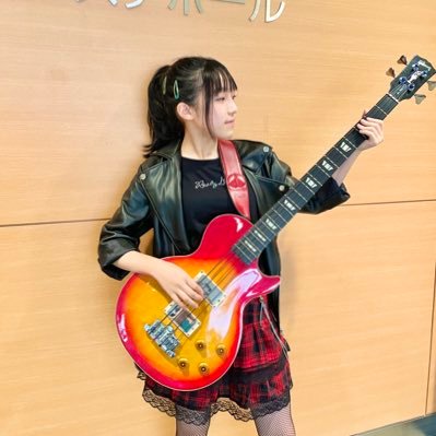 Izumi /14/Japan 🌟🎸Ba.&Vo. ▶️ Sony Music the LESSON plus 2期生、『Kumanomi 5』🌟 stage actress ▶️メルパルクホール大阪「銀河鉄道とさいごの夜」、「魔女の宅急便」、「Oliver！」etc.🌟🦔🌟投稿はインスタがメイン↓