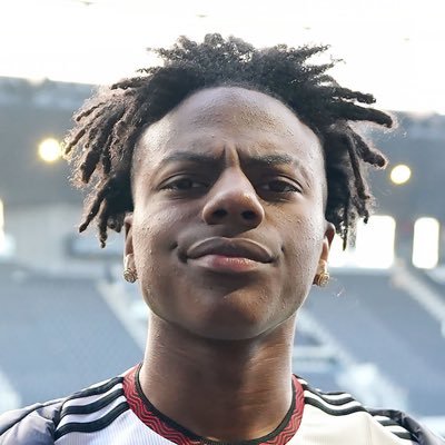 Cloudz04481688's profile picture. hey dudes