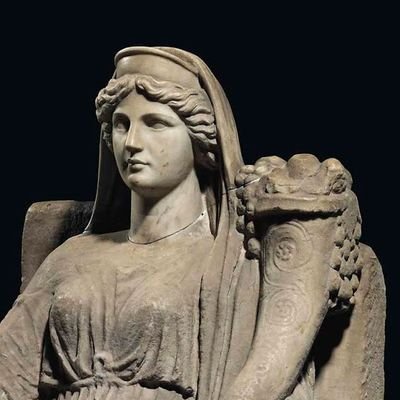 elpis_astor's profile picture. 