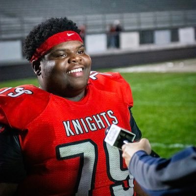 Bishop Luers HS 24' 5’11 430 right tackle/ center/ nose guard/ defensive tackle woodcoxtristian@gmail.com