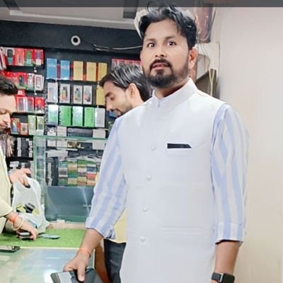 Surendr08861299's profile picture. 