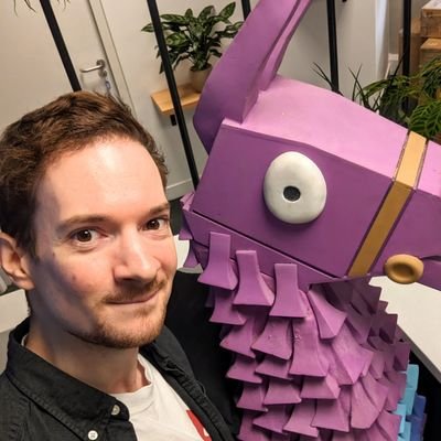 UI Artist on @FortniteGame at @EpicGames l Formally @FallGuysGame  😄 l London, UK l Art account 👉 @TSperring ✏️