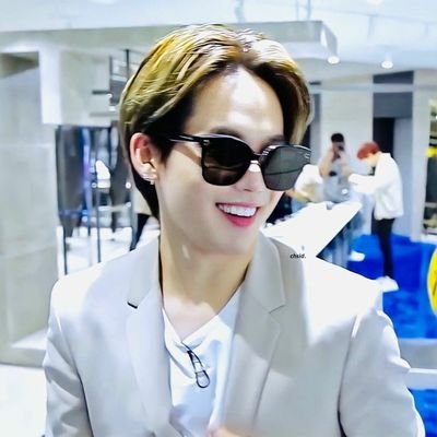 .°•tiap hari mikirin gimana caranya hyunsuk bisa jadi pacar gue♡