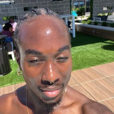 AmericaA37925's profile picture. 