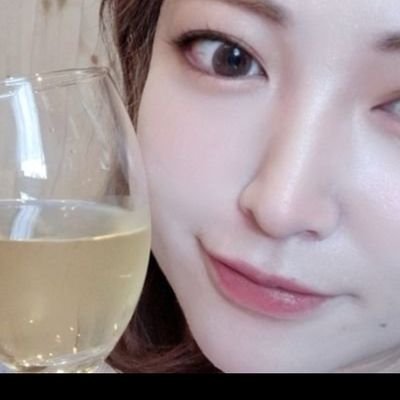 CfkFCk2B9GHMmUu's profile picture. 仕事の都合で今は宇都宮在住🥟
色々しゃらくせーので酒に溺れる毎日です🍺
ｲﾝｽﾀﾊﾞｴには疲れた系。めんどくさがりで中身がｵﾔｼﾞだからかしら。
お陰で適当なﾒｼを気の赴くまま載せてます。酷い時はﾊﾟｯｸそのまま。その日の体調や気分のﾊﾞﾛﾒｰﾀｰになるから便利よ。
世界平和と宝くじ当選が夢です。