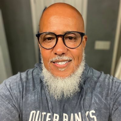 bernardbbbbb's profile picture. Child of God, Husband, Dad, Pop-Pop, Dig. Marketer, Analyst Chess Instructor, Racquetballer, Options Trader SEO/SEM, Wordpress, Boxing & Stocks & Crypto