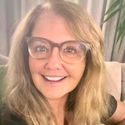 ReRosedave's profile picture. 