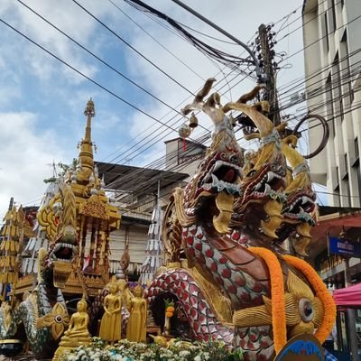 สอนเด็กสอนตัวเองให้รู้จักคิดโดยใช้สติ เหตุผล ให้เกียรติผู้อื่นเสมอนะคร้า